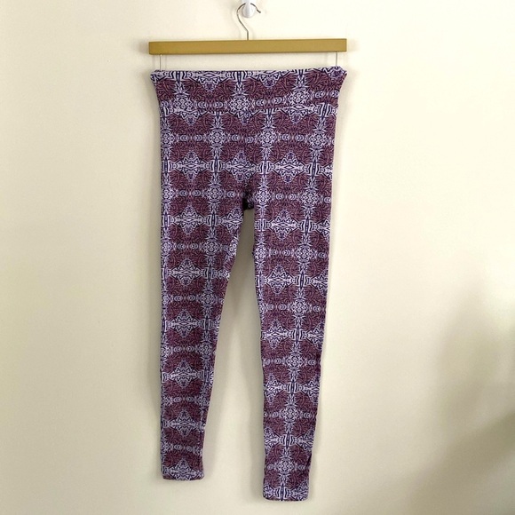 LulaRoe OS Leggings - Picture 1 of 3